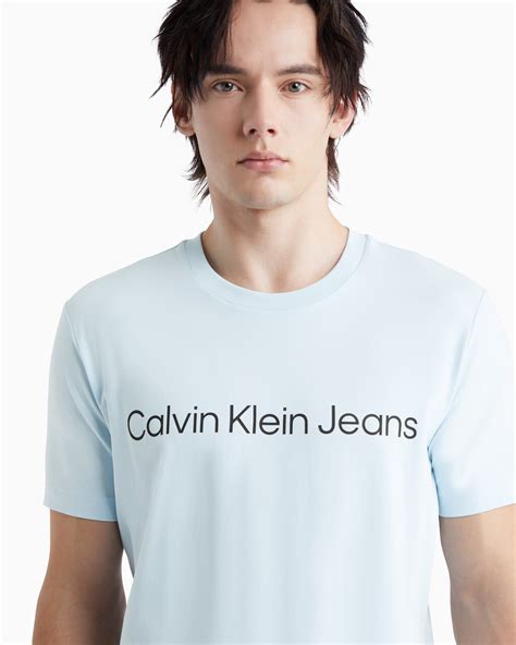 Calvin Klein 台灣 .